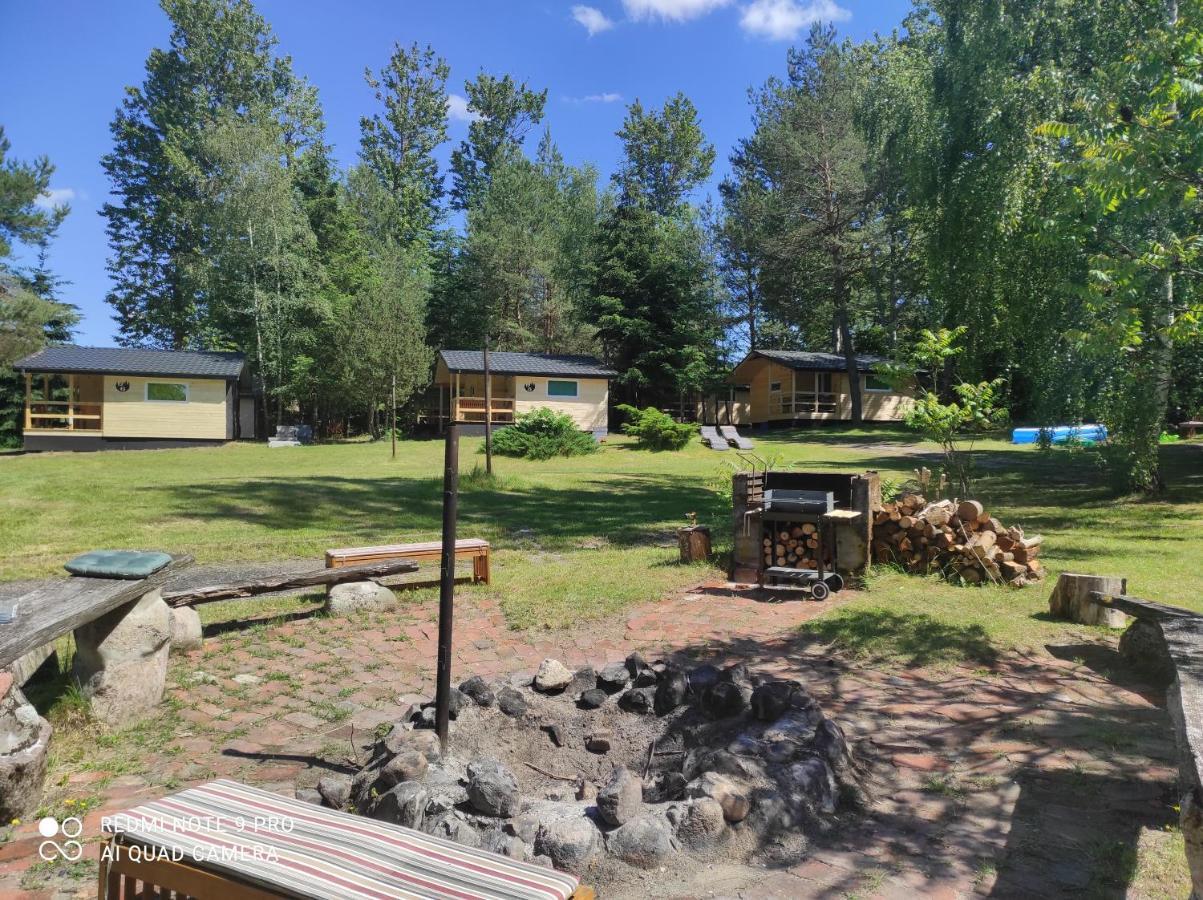 Rykowisko - Domki Caloroczne Nad Jeziorem I Rzeka Szczecinek Exteriör bild