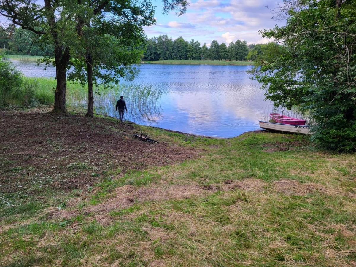 Rykowisko - Domki Caloroczne Nad Jeziorem I Rzeka Szczecinek Exteriör bild
