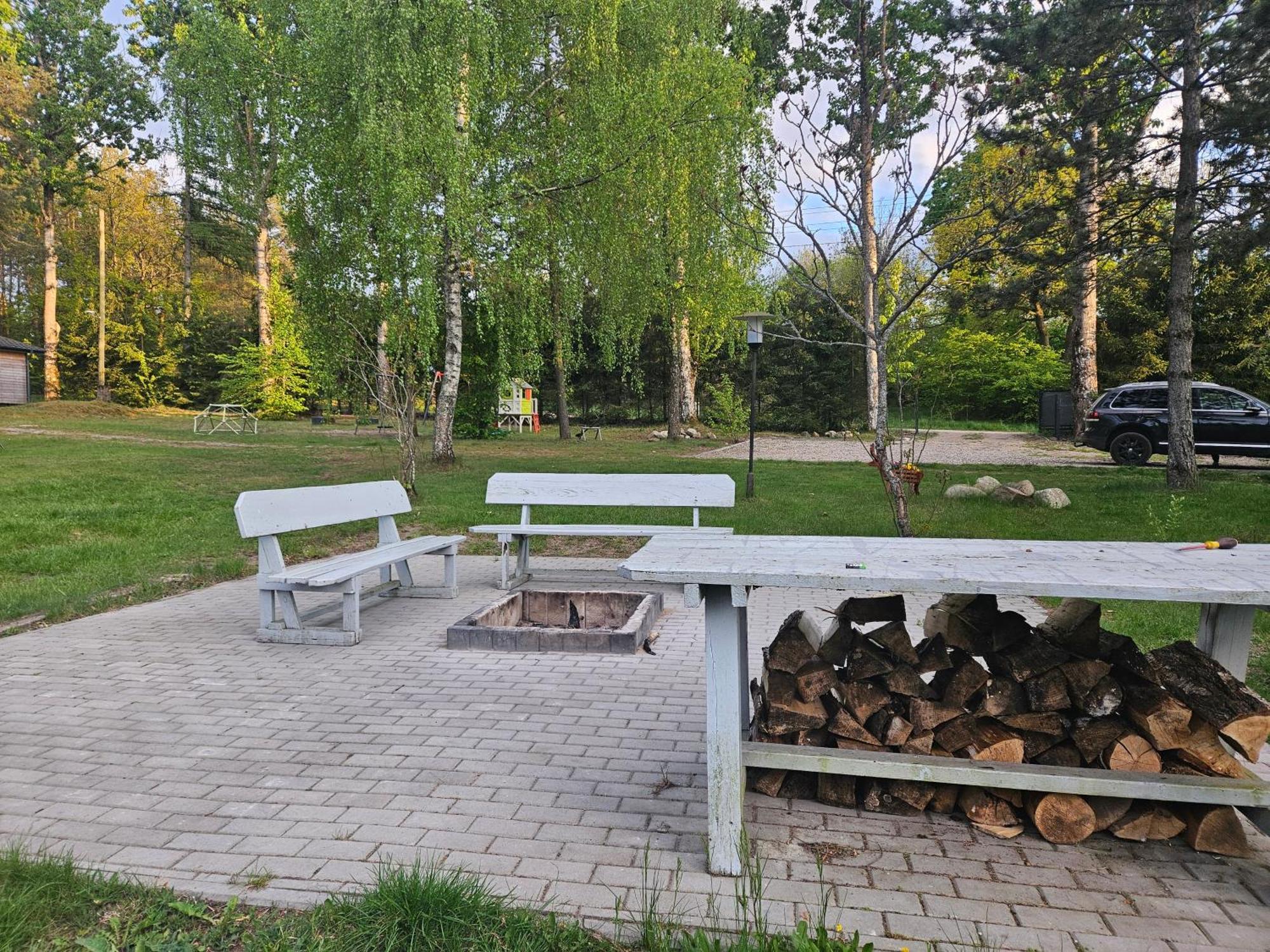Rykowisko - Domki Caloroczne Nad Jeziorem I Rzeka Szczecinek Exteriör bild
